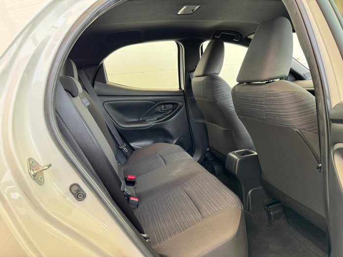 2021 Toyota Yaris Ascent Sport