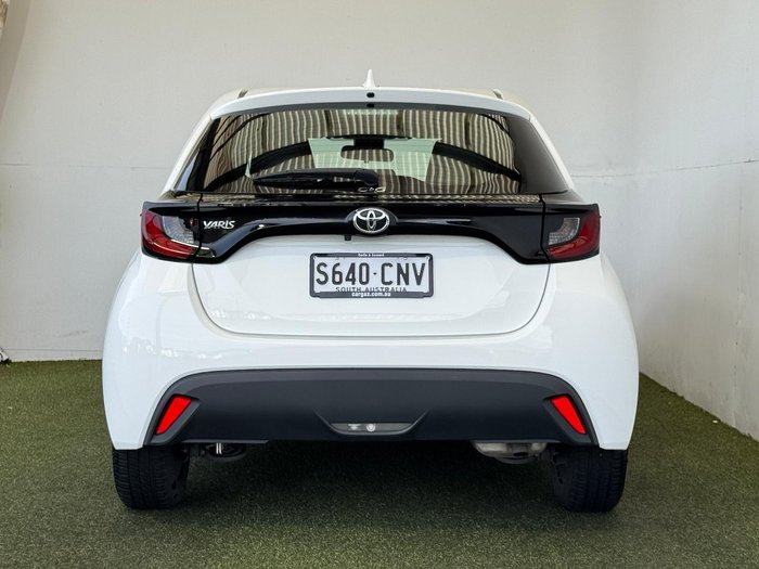 2021 Toyota Yaris Ascent Sport