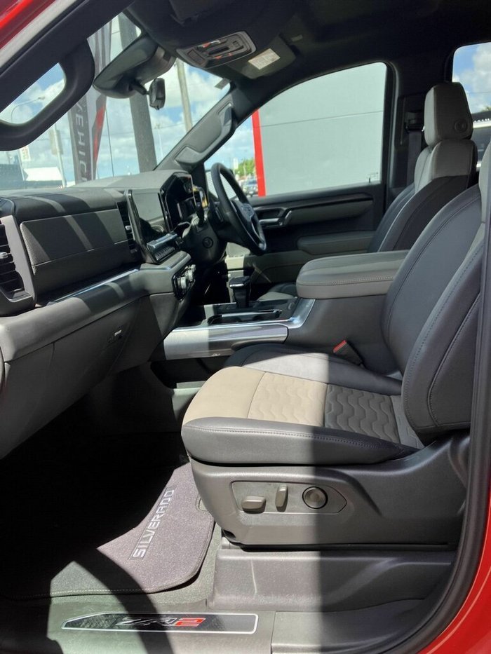 2025 Chevrolet Silverado 1500 ZR2 W/Tech Pack