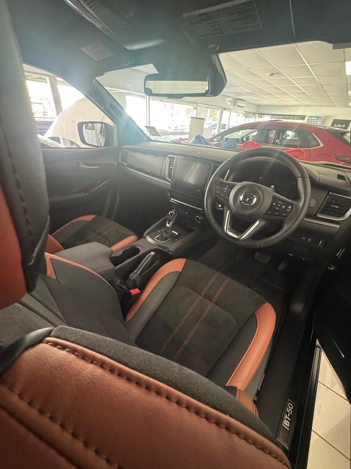 2025 Mazda BT-50 SP