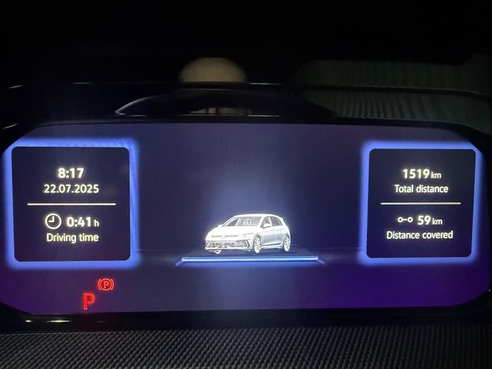 2025 Volkswagen Golf 110TSI R-Line