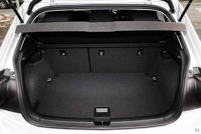 2025 Volkswagen Polo 85TSI Style