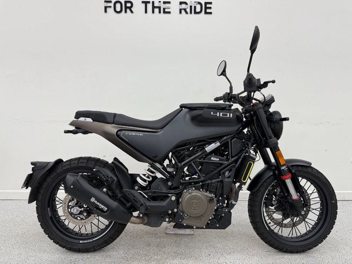 2023 HUSQVARNA SVARTPILEN 401 Black
