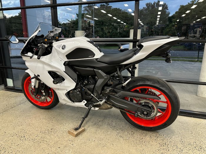 2023 Yamaha YZF-R7LA WHITE