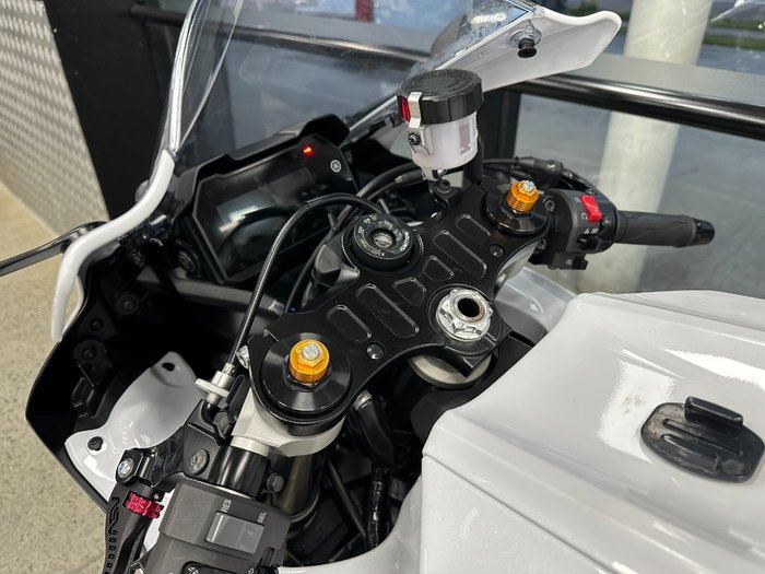 2023 Yamaha YZF-R7LA WHITE