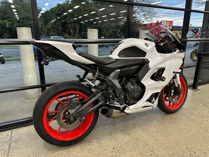 2023 Yamaha YZF-R7LA WHITE