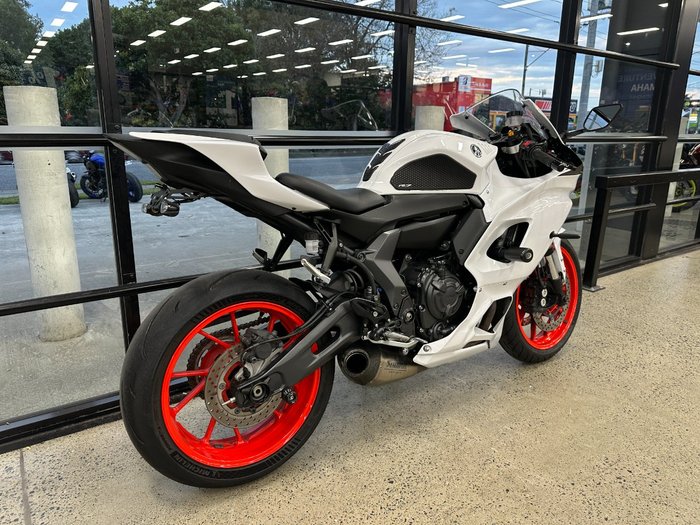 2023 Yamaha YZF-R7LA WHITE