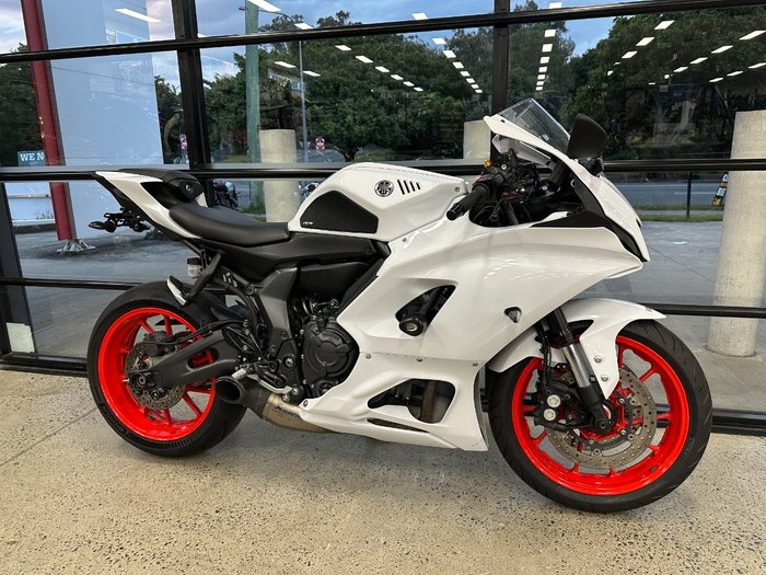 2023 Yamaha YZF-R7LA WHITE