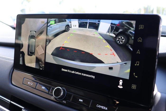 2025 Mitsubishi Outlander LS