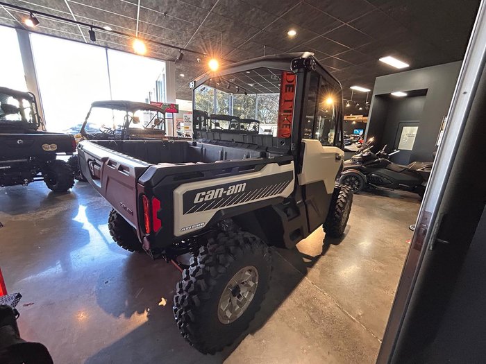 2025 Can-Am Defender HD10 Limited Defender