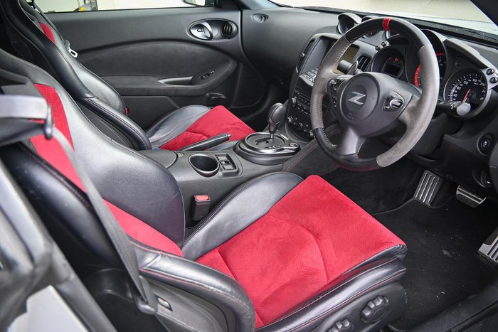 2017 Nissan 370Z NISMO