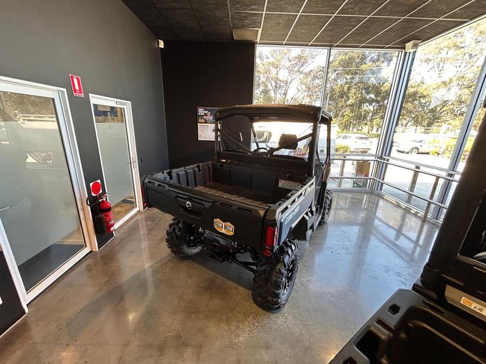 2025 Can-Am Defender HD10 XT Defender