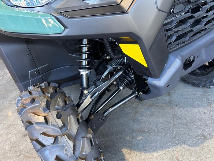 2025 Can-Am Defender XU HD10 Defender Green