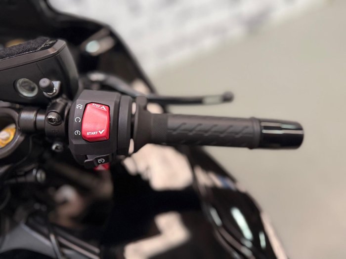 2023 Suzuki Hayabusa (GSX1300R) Hayabusa Black