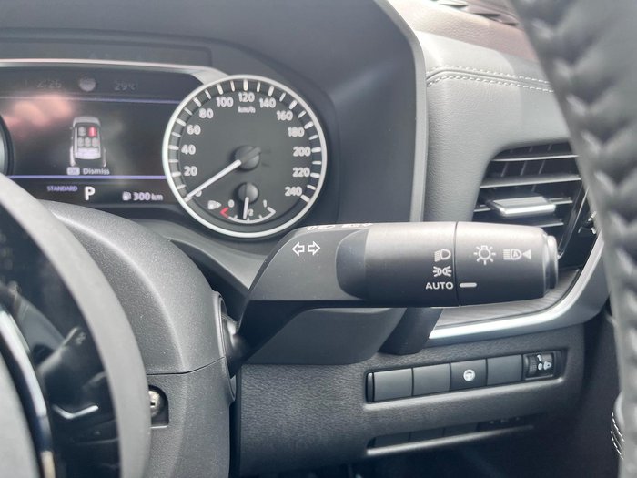 2025 Nissan X-TRAIL ST-L