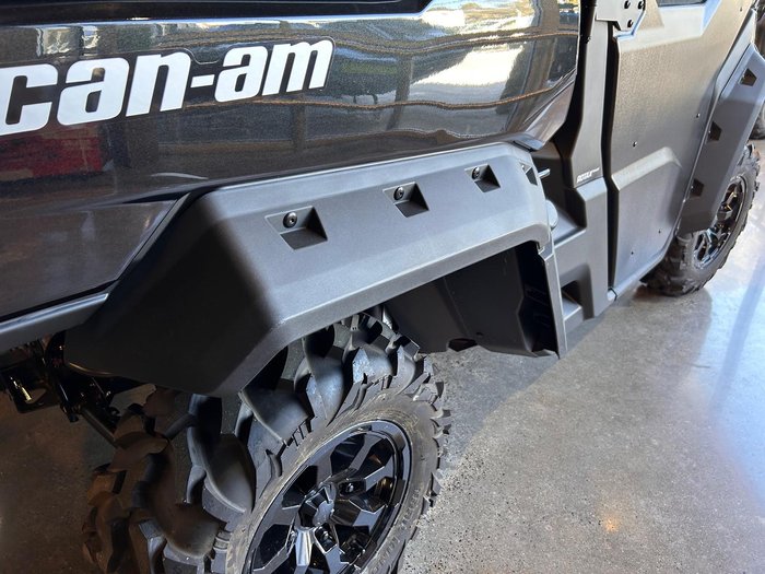 2024 Can-Am Defender HD10 XT Defender Black