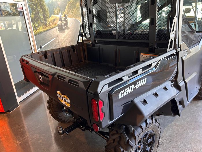 2024 Can-Am Defender HD10 XT Defender Black