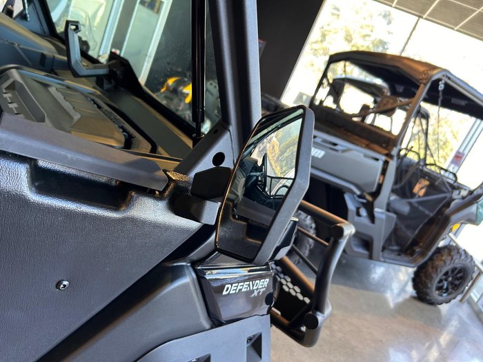 2024 Can-Am Defender HD10 XT Defender Black
