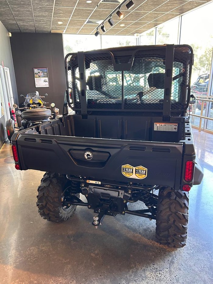 2024 Can-Am Defender HD10 XT Defender Black