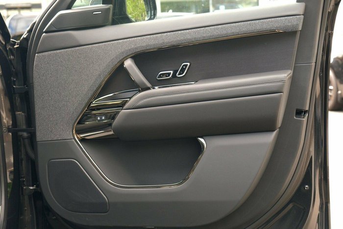 2025 Land Rover Range Rover Sport D250 Dynamic SE L461 MY25 AWD Santorini Black