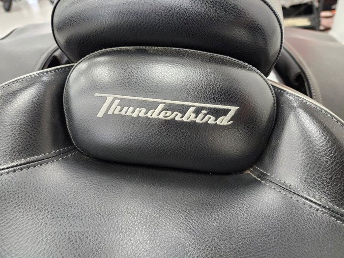2015 Triumph THUNDERBIRD LT White