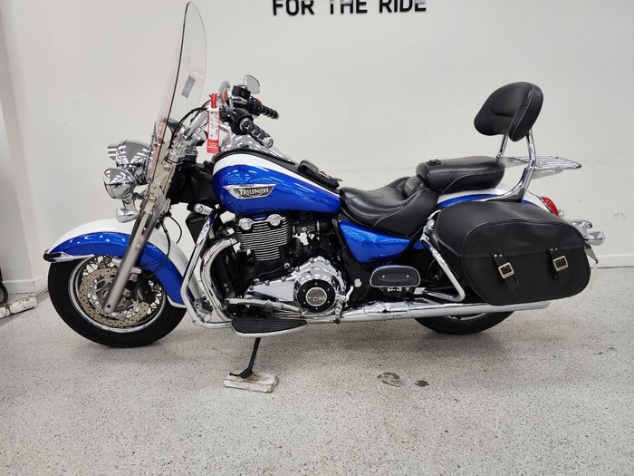 2015 Triumph THUNDERBIRD LT White