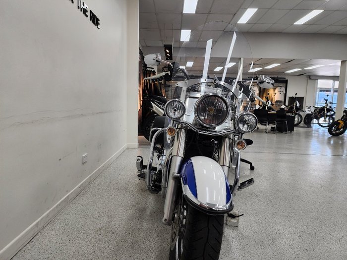 2015 Triumph THUNDERBIRD LT White