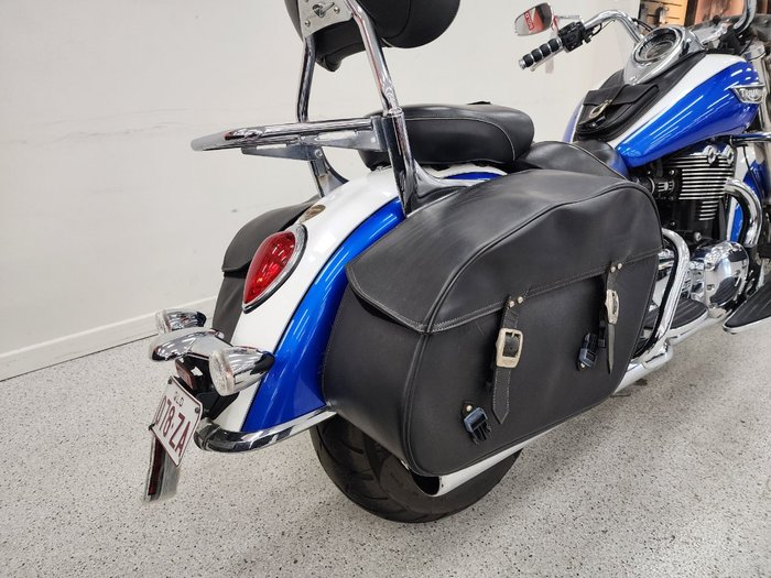 2015 Triumph THUNDERBIRD LT White