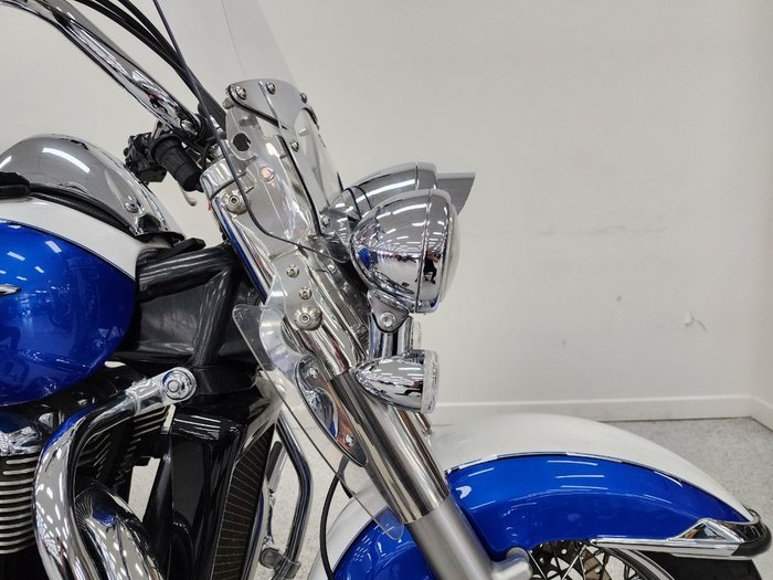 2015 Triumph THUNDERBIRD LT White