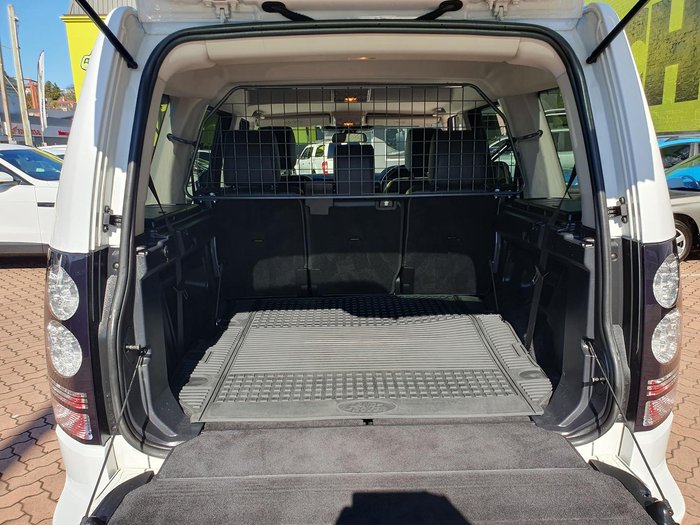 2015 Land Rover Discovery SDV6 SE Series 4 MY15 4X4 Dual Range White