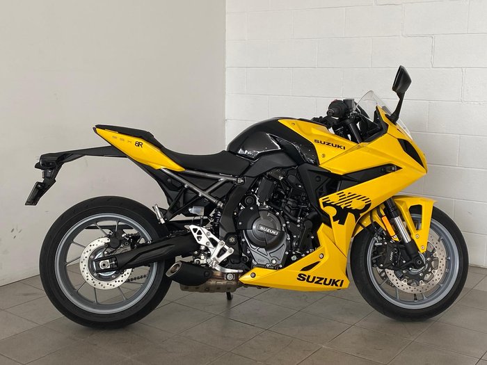 2024 Suzuki GSX-8R GSX-R Yellow
