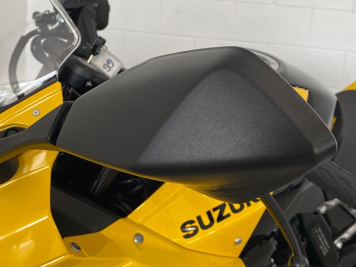 2024 Suzuki GSX-8R GSX-R Yellow