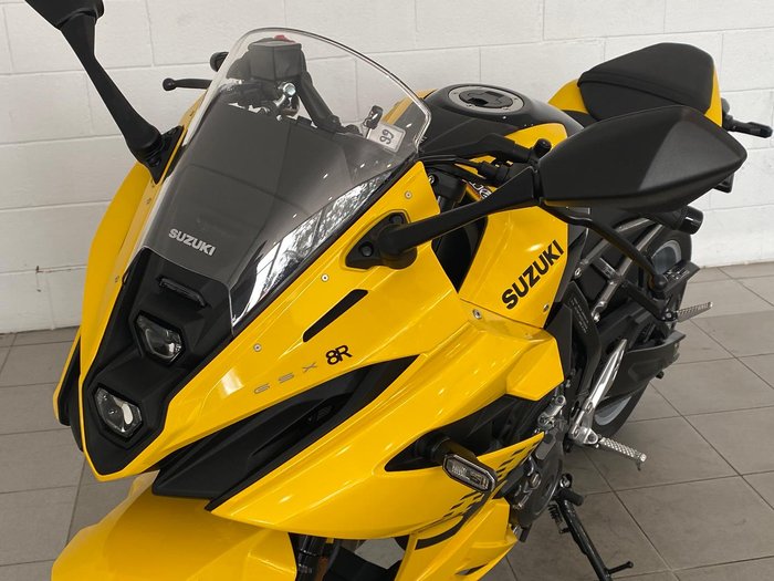 2024 Suzuki GSX-8R GSX-R Yellow