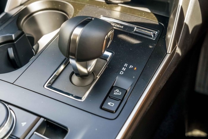 2025 Mazda CX-60 G40e Pure