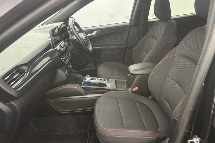 2022 Ford Escape ST-Line