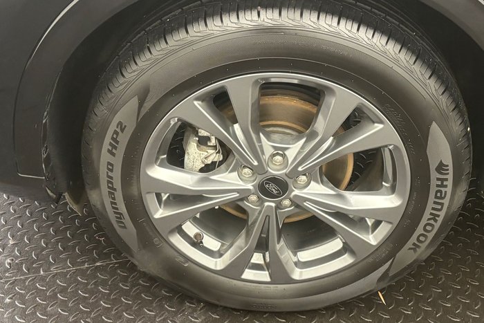 2022 Ford Escape ST-Line