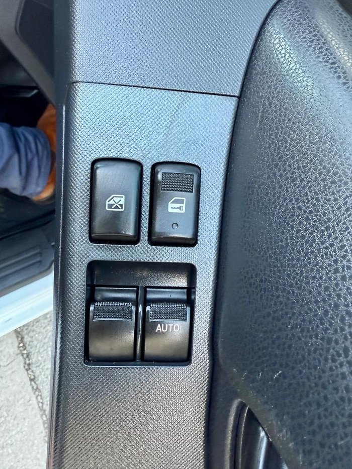 2019 Isuzu D-MAX SX High Ride MY19 4x2 Splash White