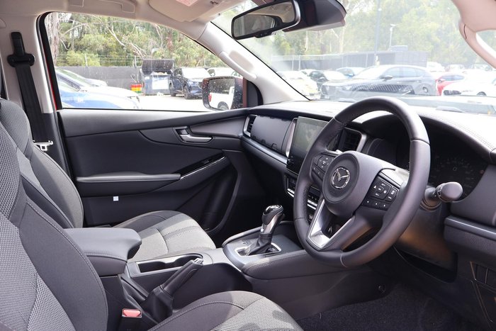 2025 Mazda BT-50 XTR