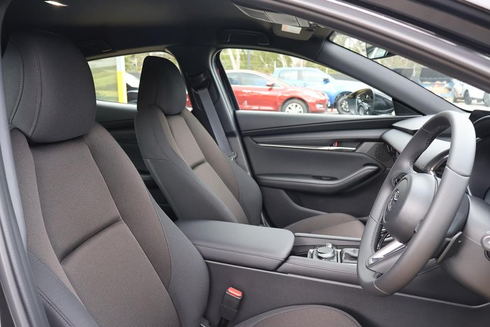 2025 Mazda 3 G20 Evolve