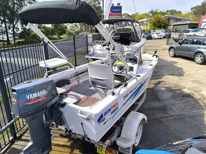 2001 QUINTREX 390 HORNET TROPHY