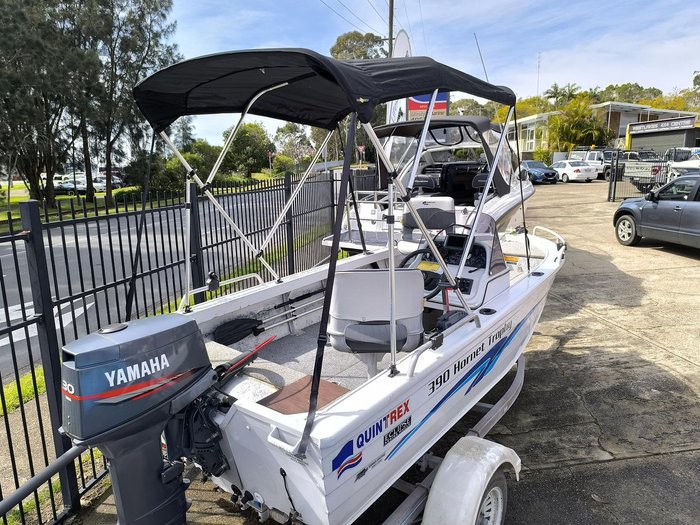 2001 QUINTREX 390 HORNET TROPHY