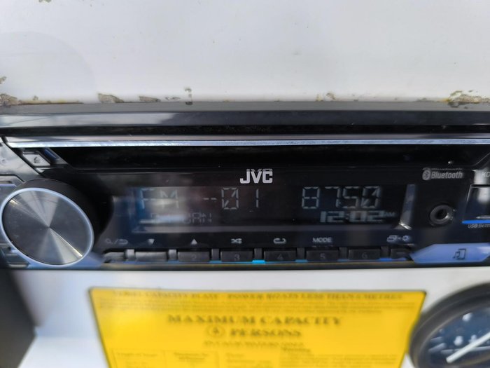 2000 QUINTREX 410 RUNABOUT