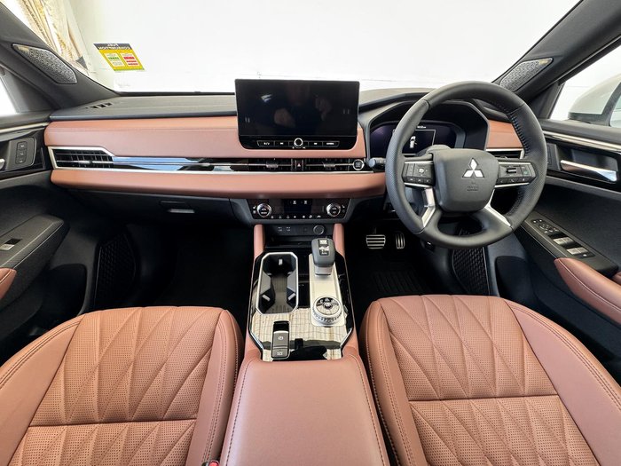 2025 Mitsubishi Outlander Exceed Tourer