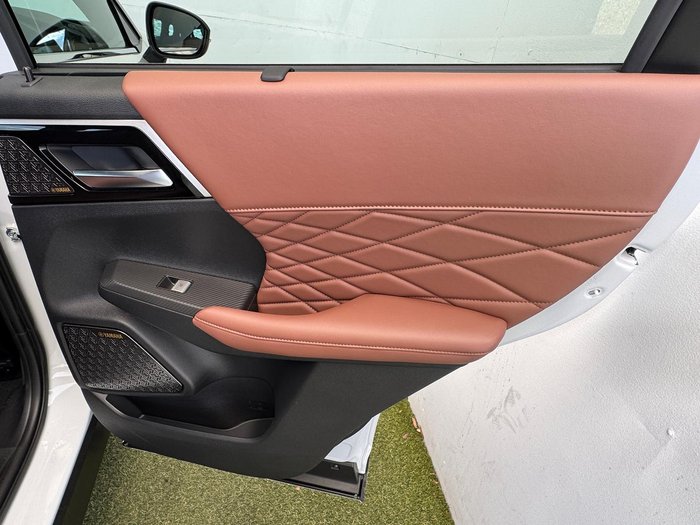 2025 Mitsubishi Outlander Exceed Tourer