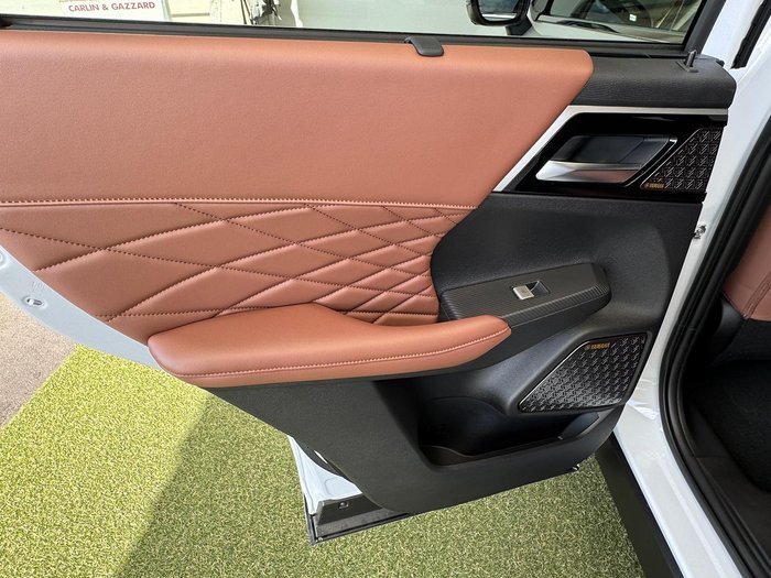 2025 Mitsubishi Outlander Exceed Tourer
