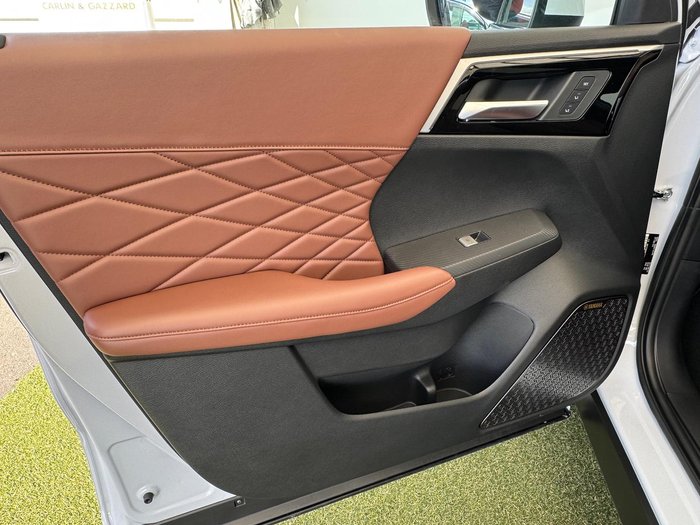 2025 Mitsubishi Outlander Exceed Tourer