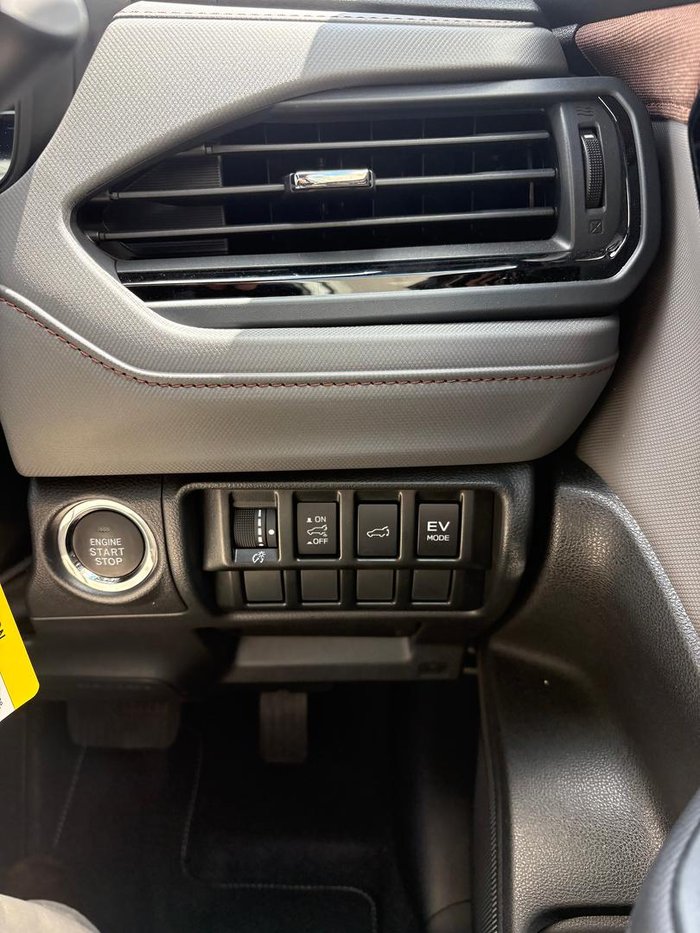 2025 Subaru Forester Hybrid Sport S6 MY26 AWD Crystal White