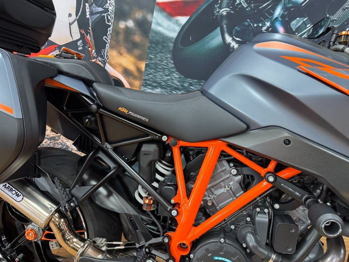 2022 Ktm 1290 SUPER DUKE GT ORANGE