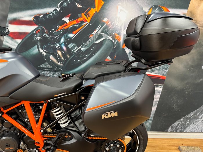 2022 Ktm 1290 SUPER DUKE GT ORANGE