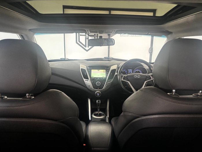 2014 Hyundai Veloster + FS3 Crystal White